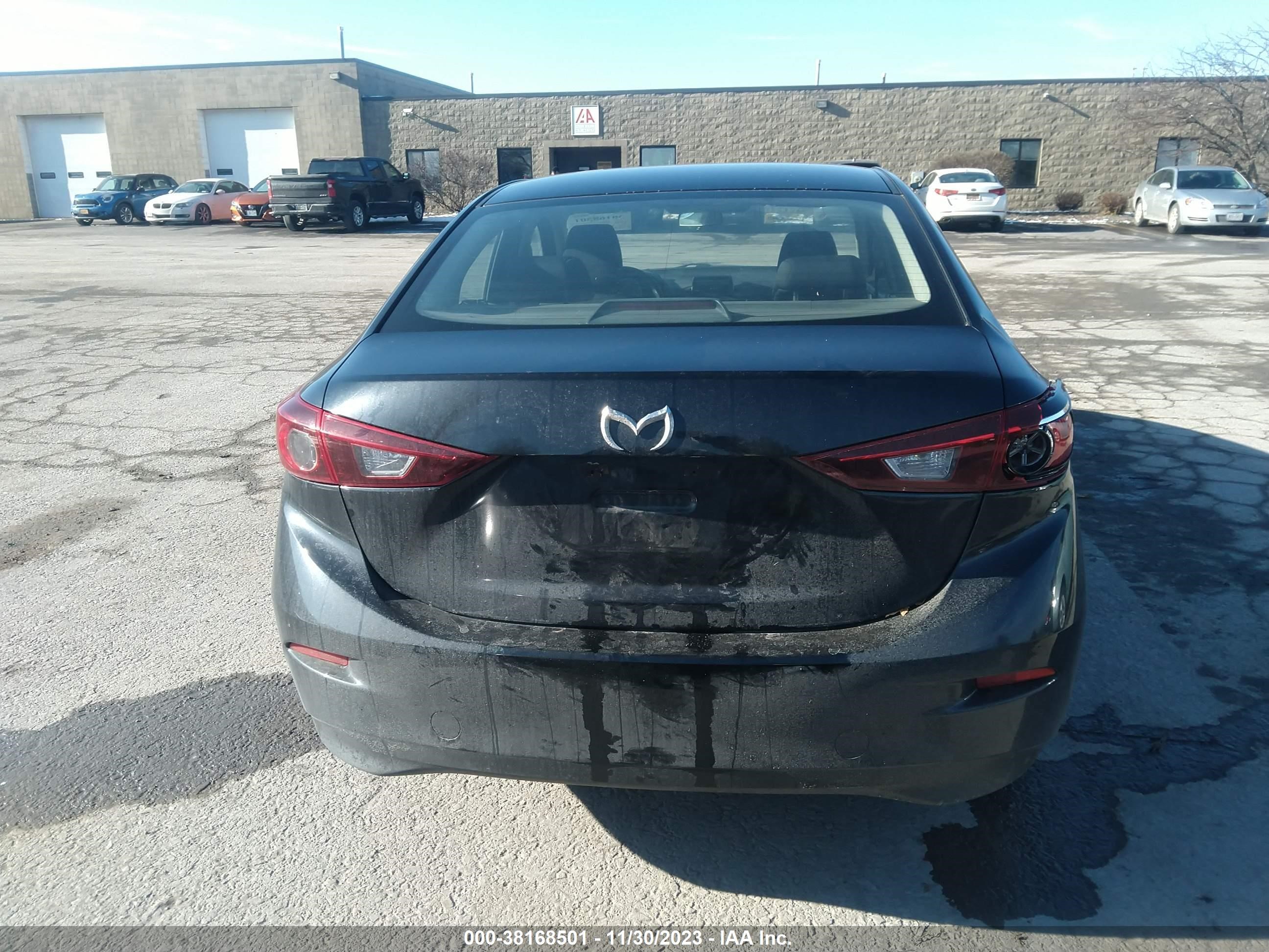 Photo 15 VIN: JM1BM1U75E1185562 - MAZDA 3 