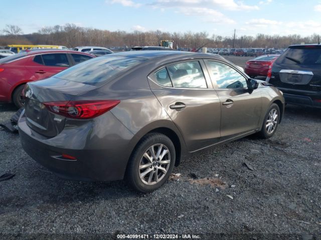 Photo 3 VIN: JM1BM1U75G1294610 - MAZDA MAZDA3 