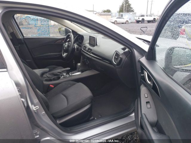 Photo 4 VIN: JM1BM1U75G1304424 - MAZDA MAZDA3 