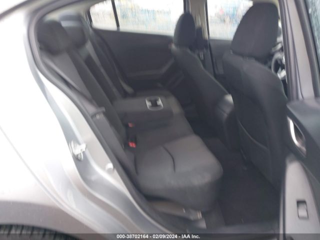 Photo 7 VIN: JM1BM1U75G1304424 - MAZDA MAZDA3 