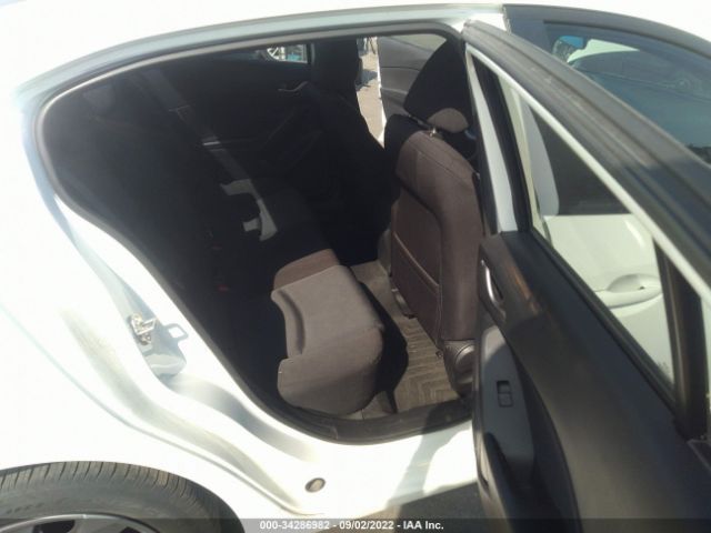 Photo 7 VIN: JM1BM1U76E1167670 - MAZDA 3 