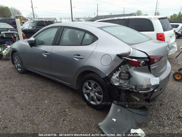 Photo 2 VIN: JM1BM1U77E1124200 - MAZDA 3 