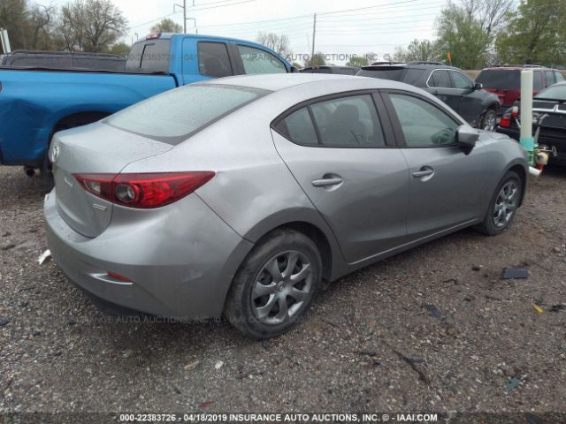 Photo 3 VIN: JM1BM1U77E1124200 - MAZDA 3 