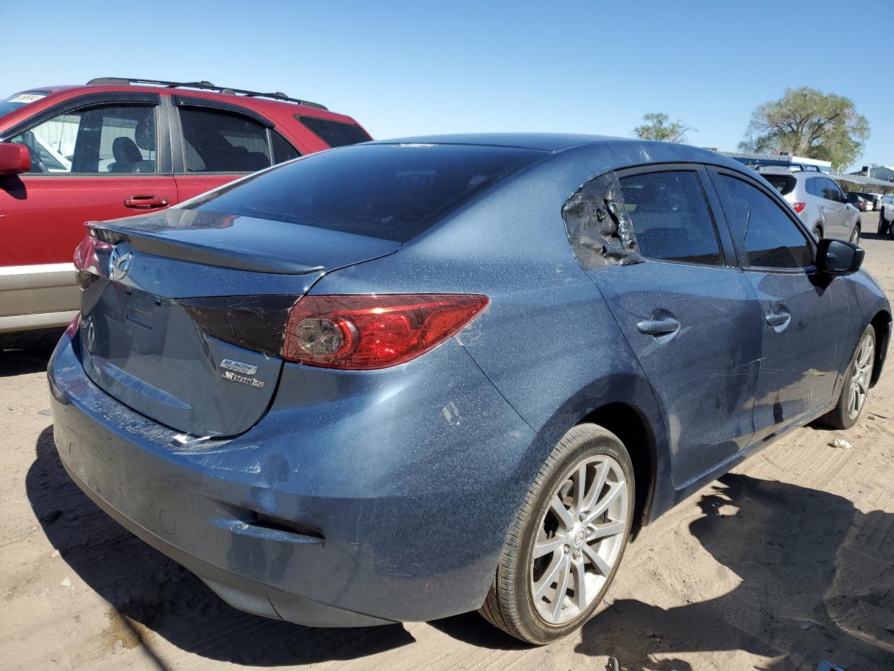 Photo 2 VIN: JM1BM1U78E1110158 - MAZDA 3 