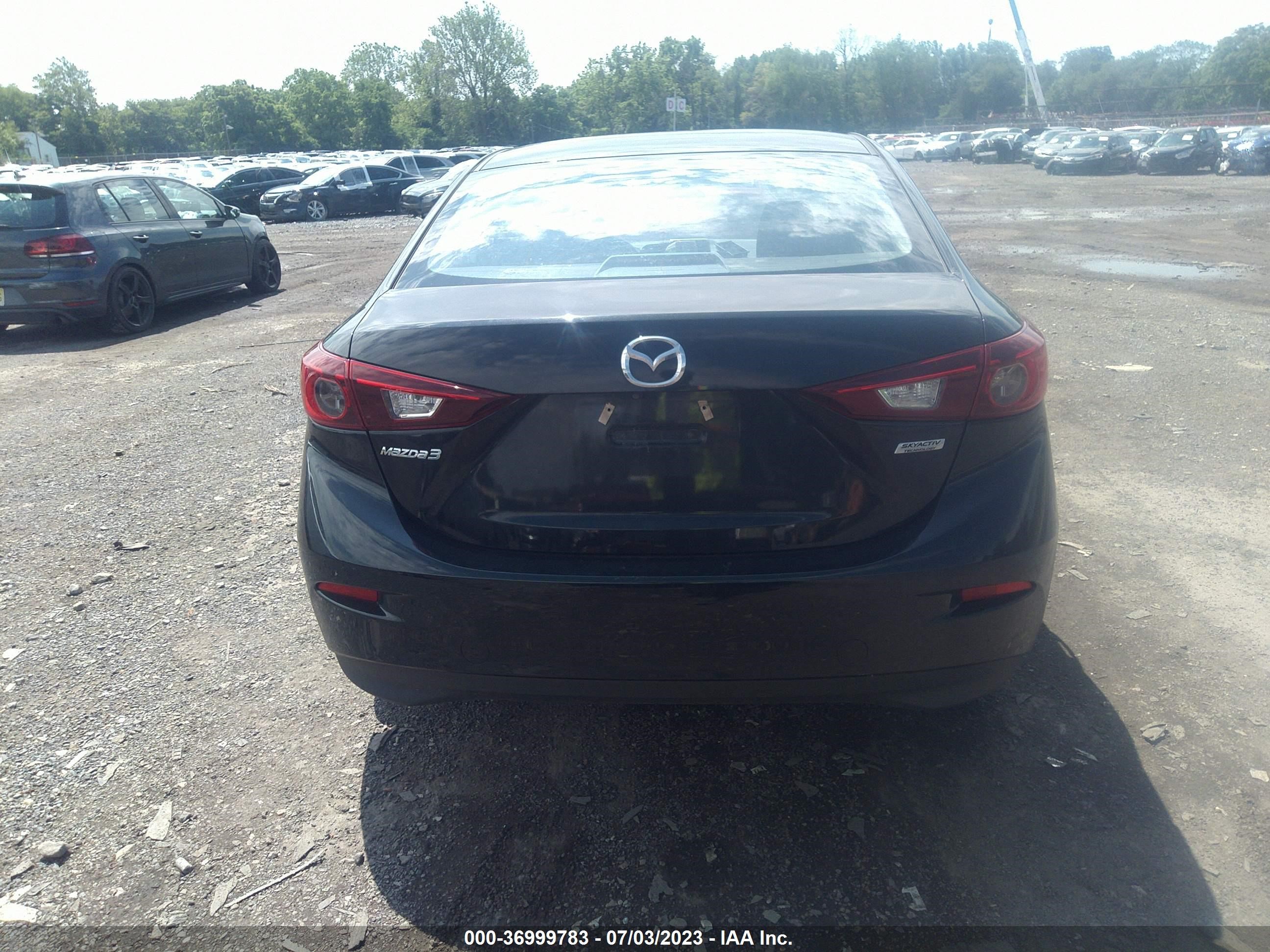 Photo 15 VIN: JM1BM1U78G1346716 - MAZDA 3 