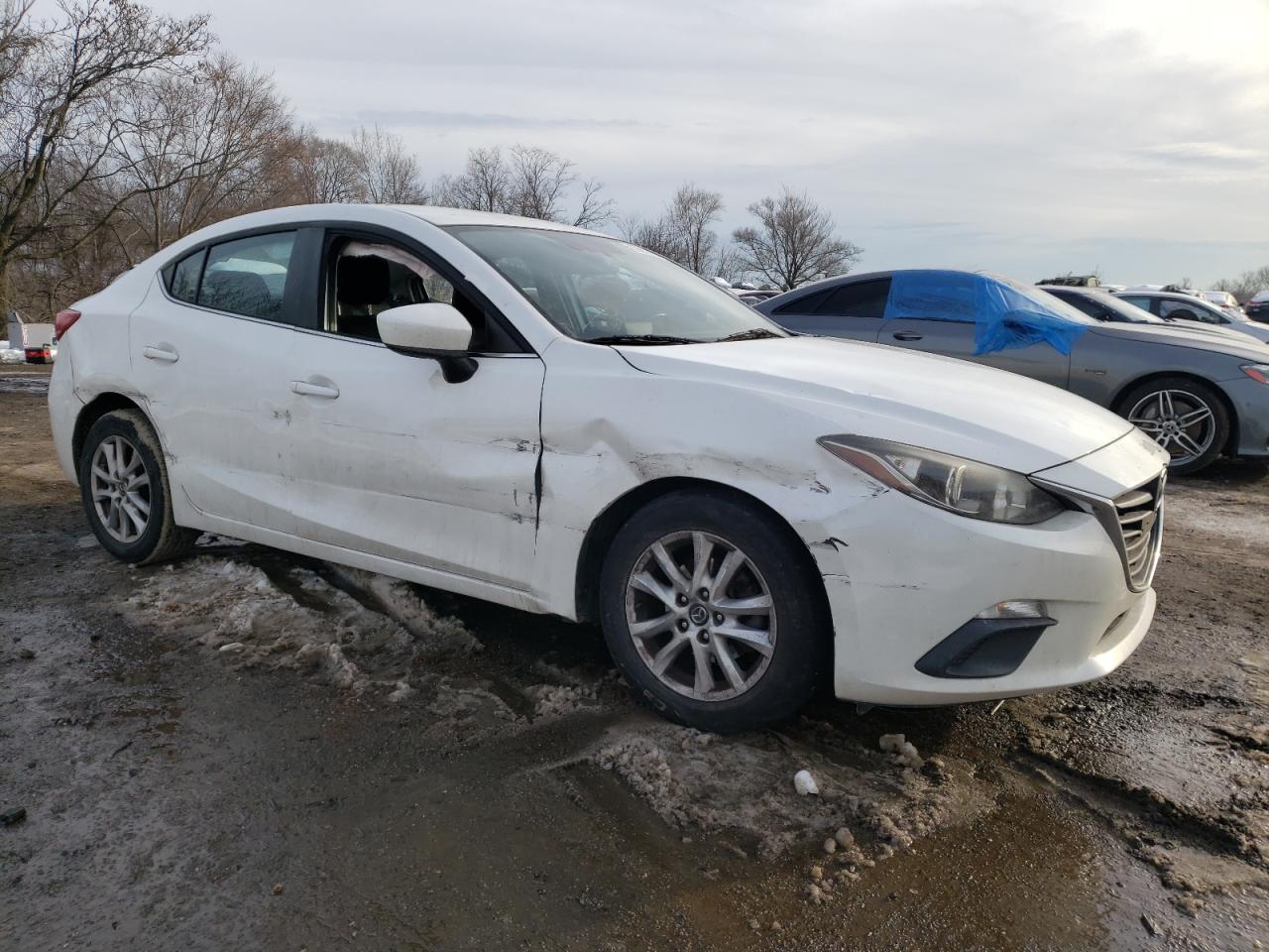 Photo 3 VIN: JM1BM1U79G1315104 - MAZDA 3 