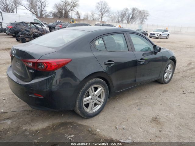 Photo 3 VIN: JM1BM1U7XE1214733 - MAZDA MAZDA3 