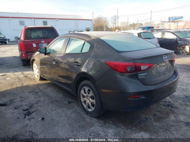 Photo 2 VIN: JM1BM1U7XF1257891 - MAZDA MAZDA3 