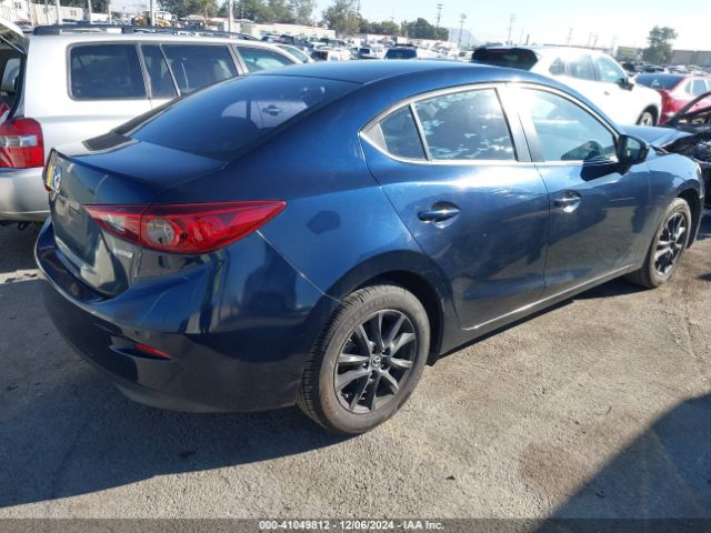 Photo 3 VIN: JM1BM1U7XG1277818 - MAZDA MAZDA3 