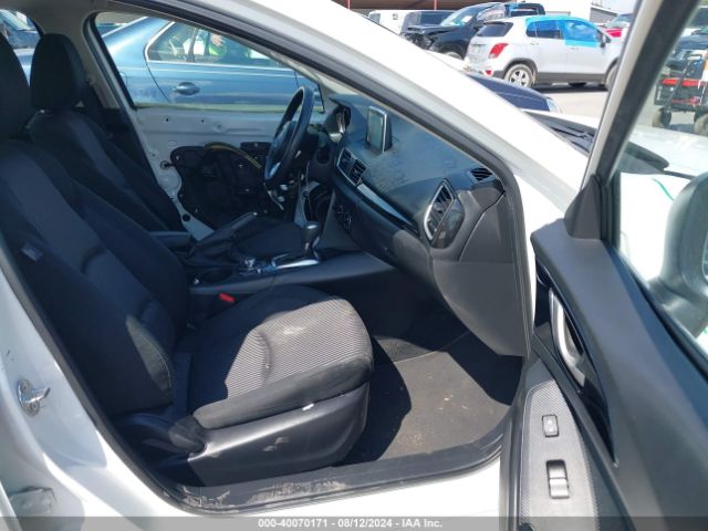 Photo 4 VIN: JM1BM1U7XG1303267 - MAZDA MAZDA3 