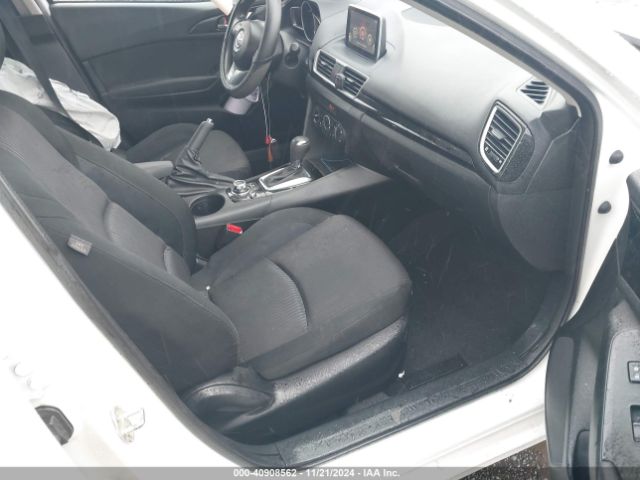 Photo 4 VIN: JM1BM1U7XG1309599 - MAZDA MAZDA3 