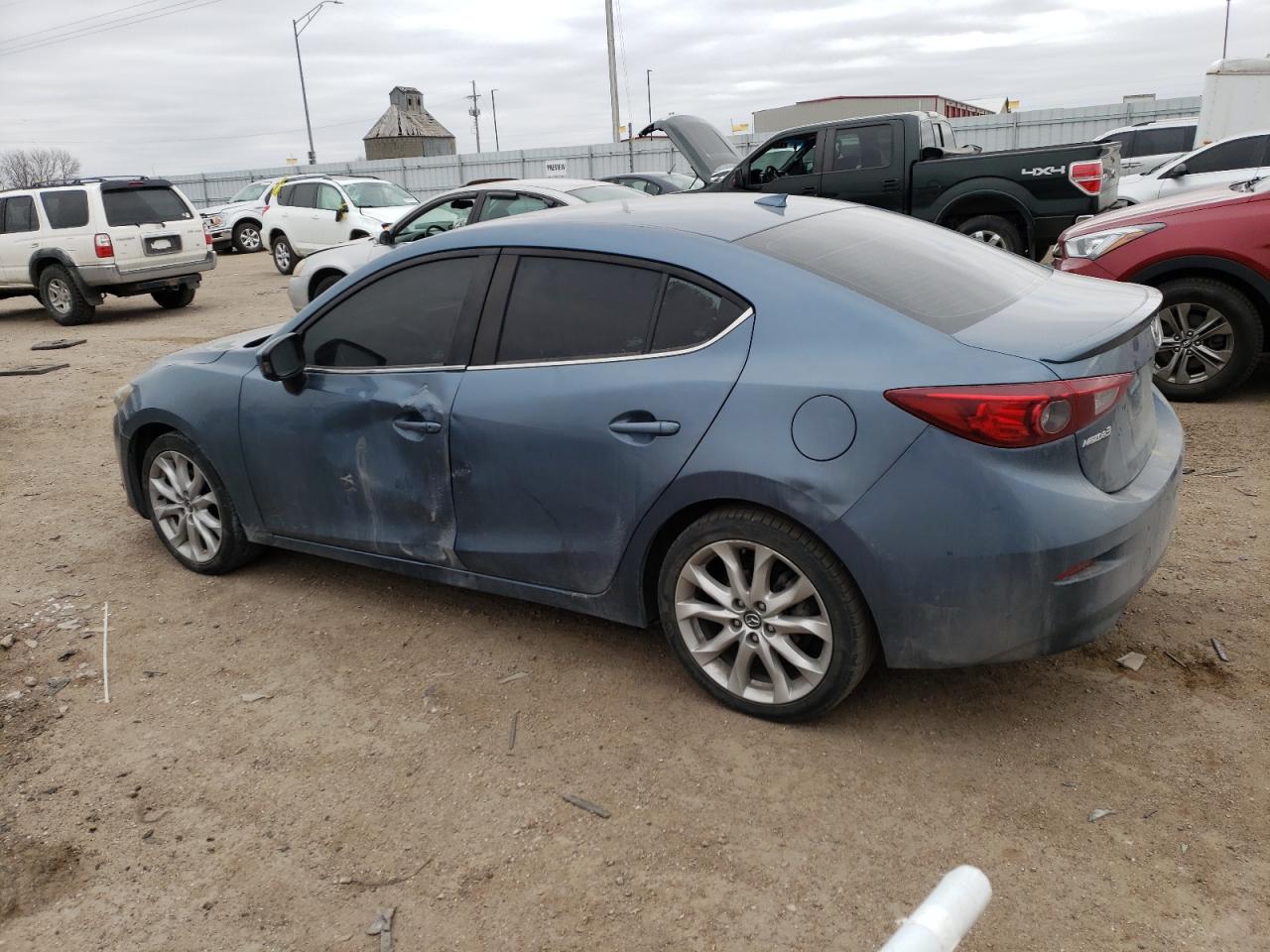 Photo 1 VIN: JM1BM1V31F1246127 - MAZDA 3 