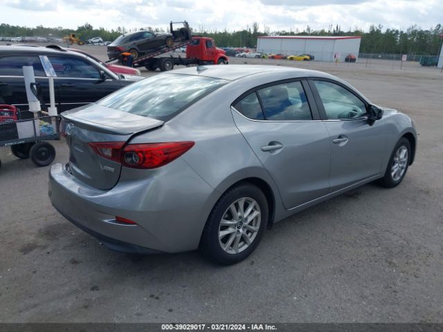 Photo 3 VIN: JM1BM1V71E1121906 - MAZDA MAZDA3 