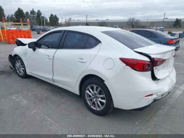 Photo 2 VIN: JM1BM1V72E1148130 - MAZDA MAZDA3 