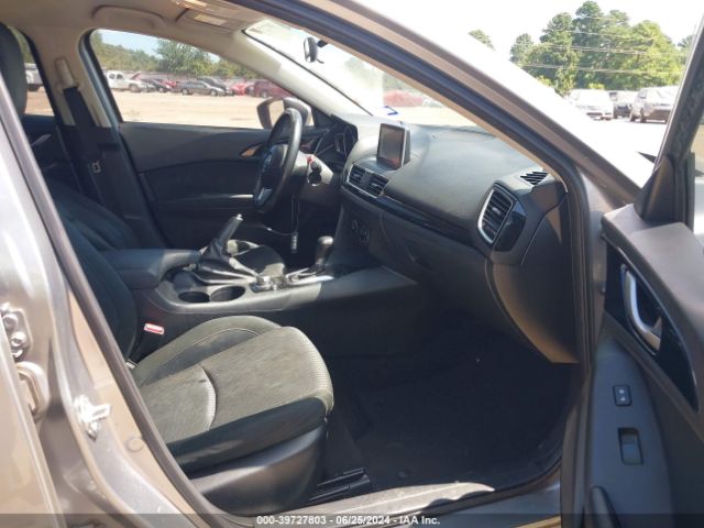 Photo 4 VIN: JM1BM1V72F1223216 - MAZDA MAZDA3 