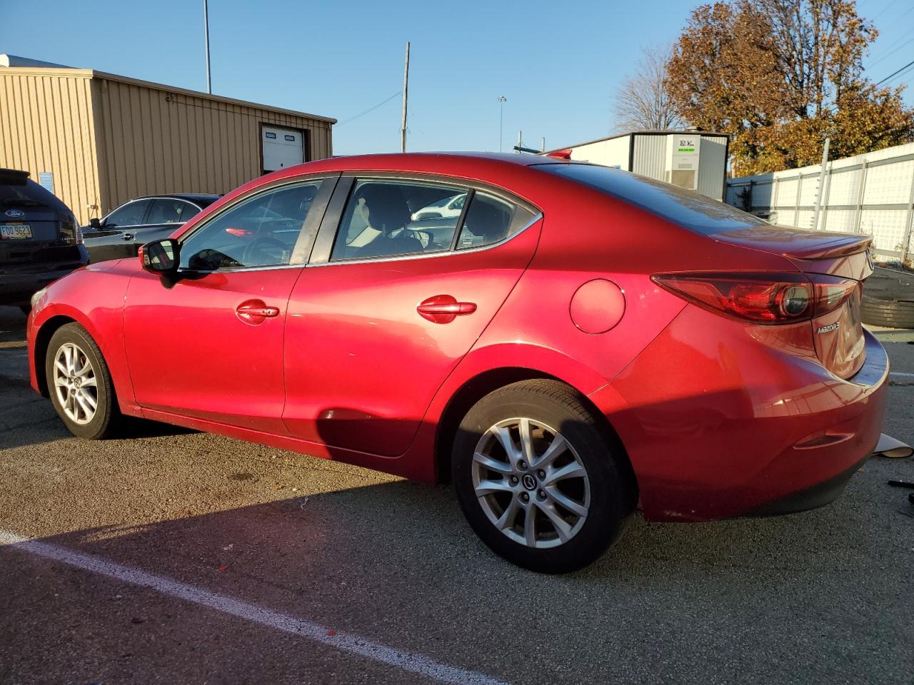 Photo 1 VIN: JM1BM1V73E1126749 - MAZDA 3 