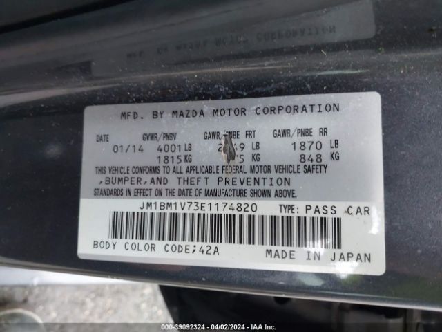 Photo 8 VIN: JM1BM1V73E1174820 - MAZDA MAZDA3 