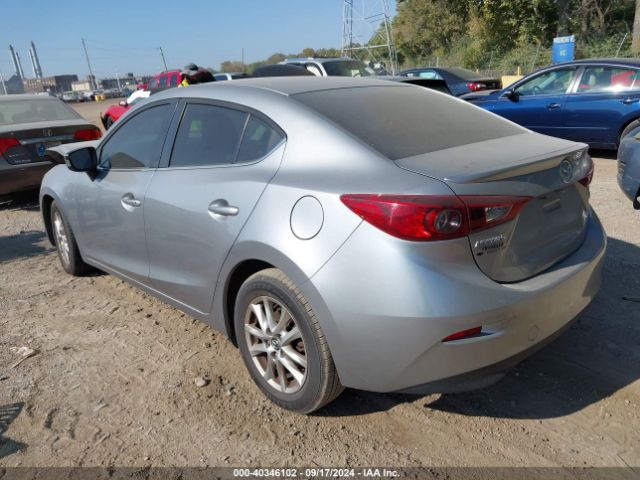 Photo 2 VIN: JM1BM1V74G1320872 - MAZDA MAZDA3 