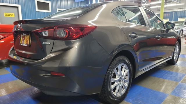 Photo 2 VIN: JM1BM1V76F1271804 - MAZDA 3 