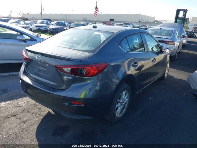 Photo 3 VIN: JM1BM1V77E1213201 - MAZDA MAZDA3 