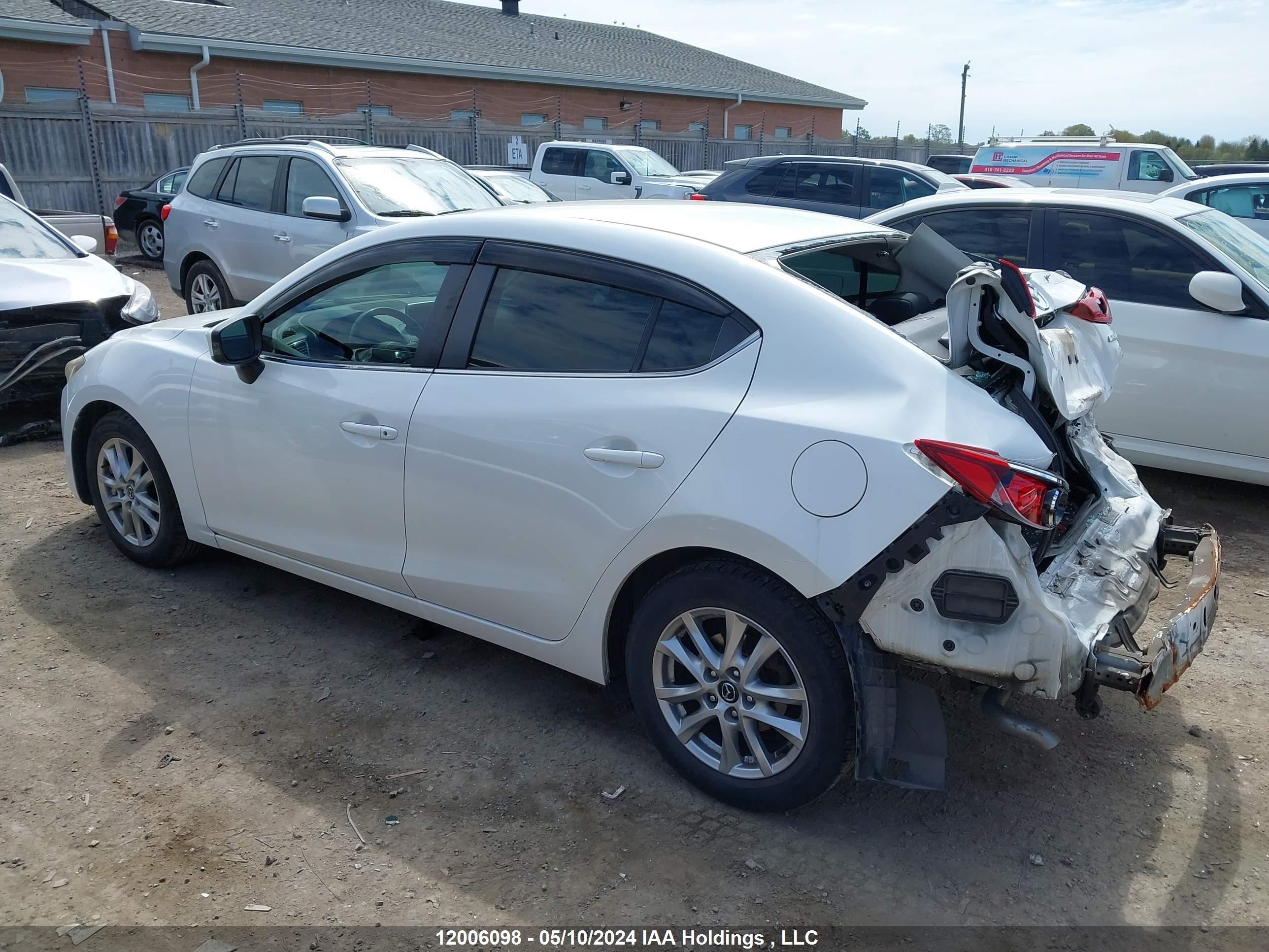 Photo 14 VIN: JM1BM1V79E1170366 - MAZDA 3 