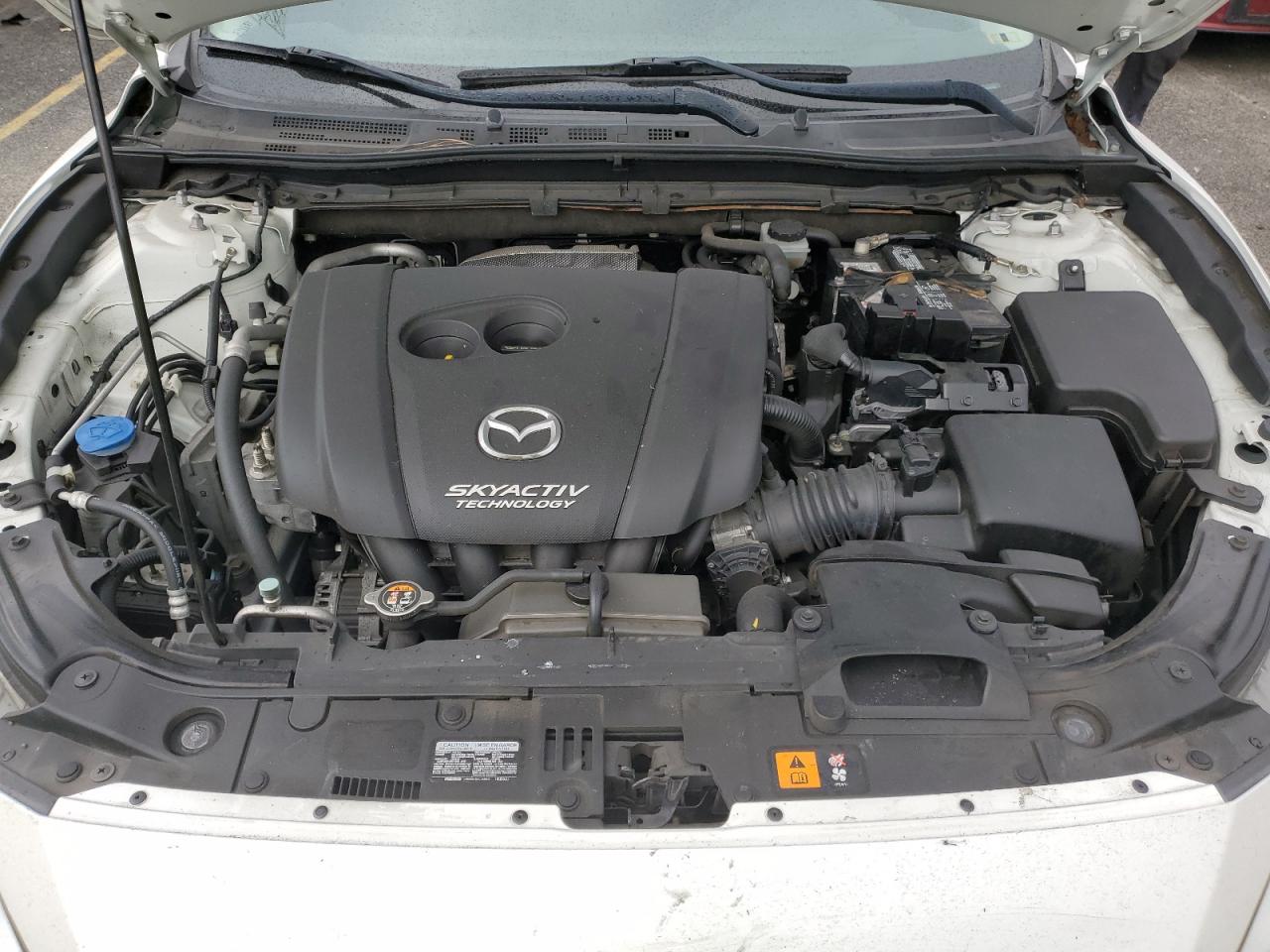 Photo 10 VIN: JM1BM1V7XE1181540 - MAZDA 3 