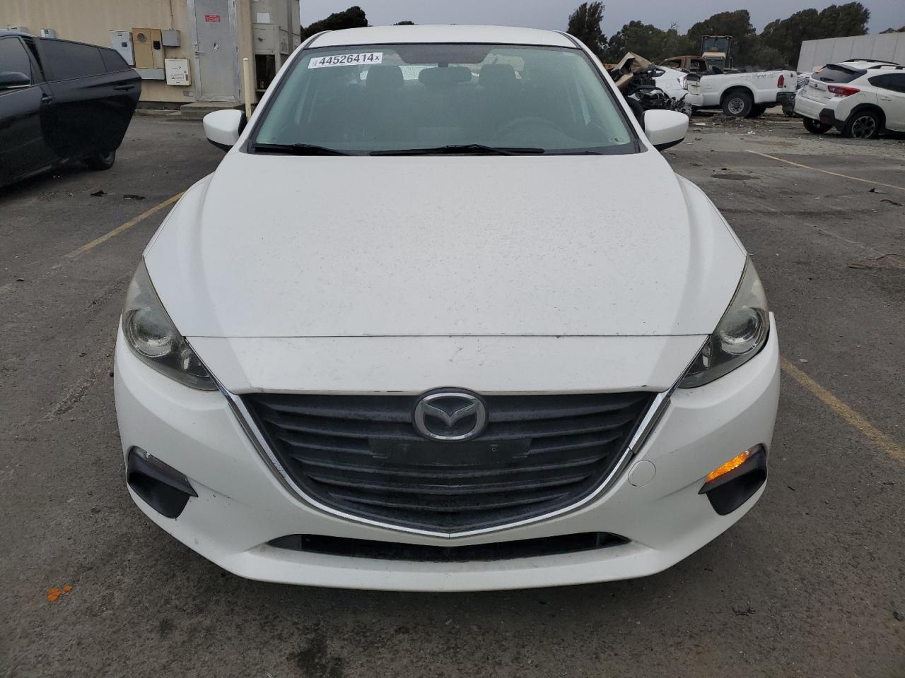 Photo 4 VIN: JM1BM1V7XE1181540 - MAZDA 3 