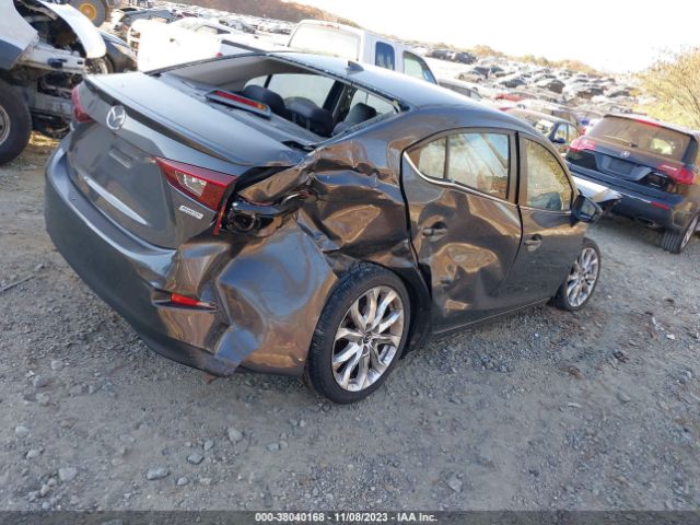 Photo 3 VIN: JM1BM1W30G1297084 - MAZDA MAZDA3 