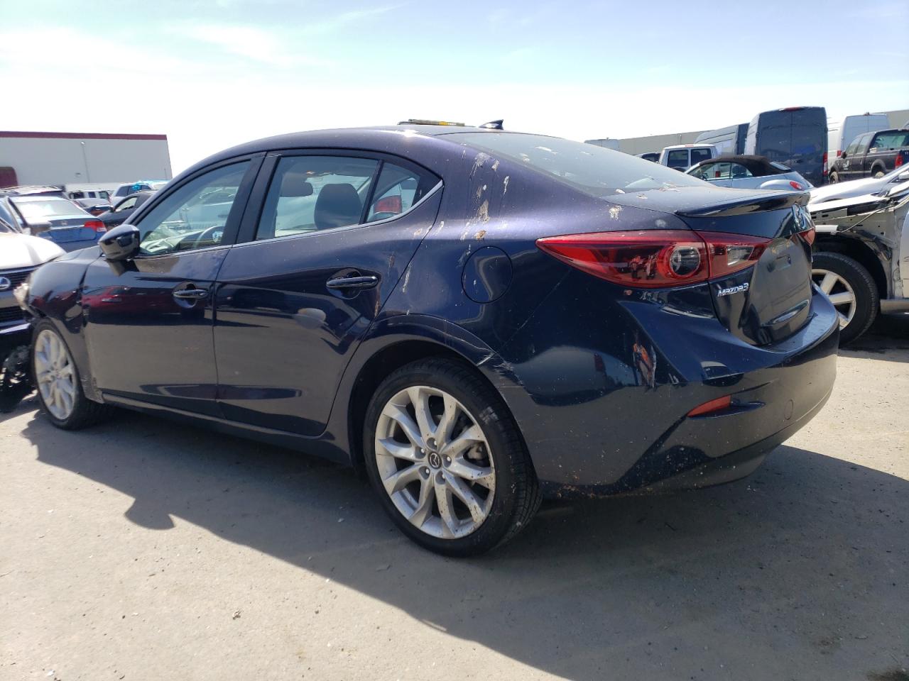 Photo 1 VIN: JM1BM1W31F1225275 - MAZDA 3 