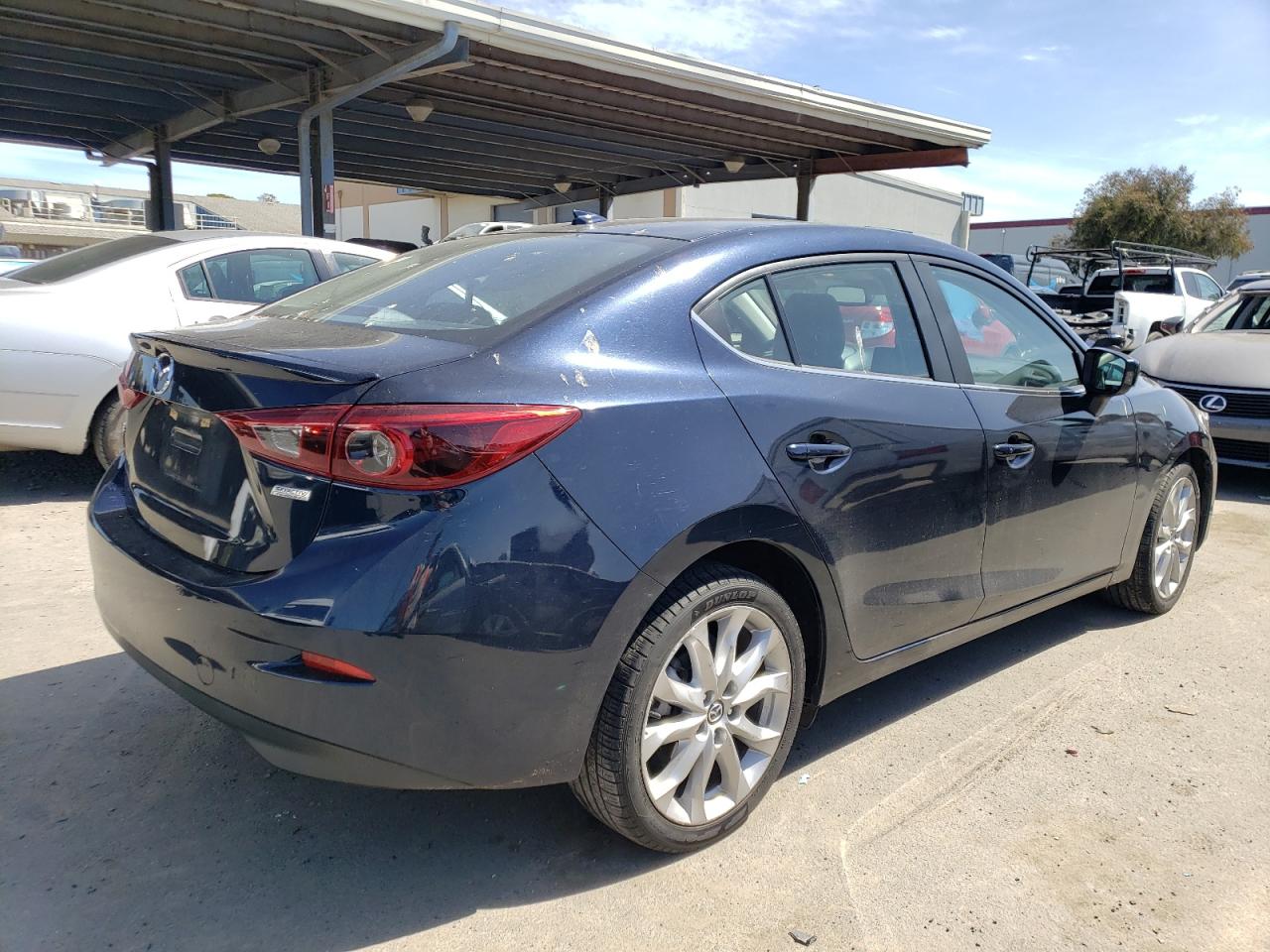 Photo 2 VIN: JM1BM1W31F1225275 - MAZDA 3 