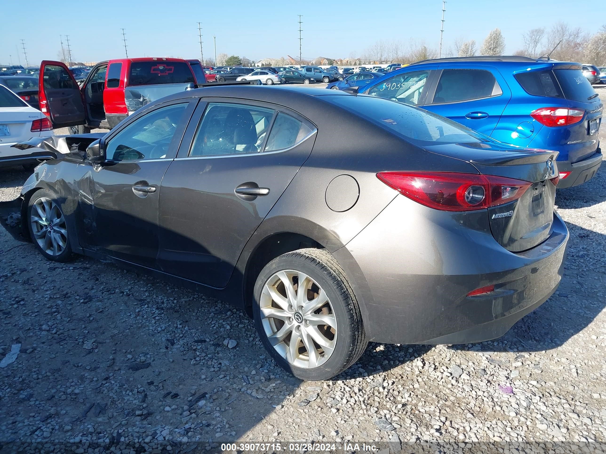 Photo 2 VIN: JM1BM1W33E1207925 - MAZDA 3 