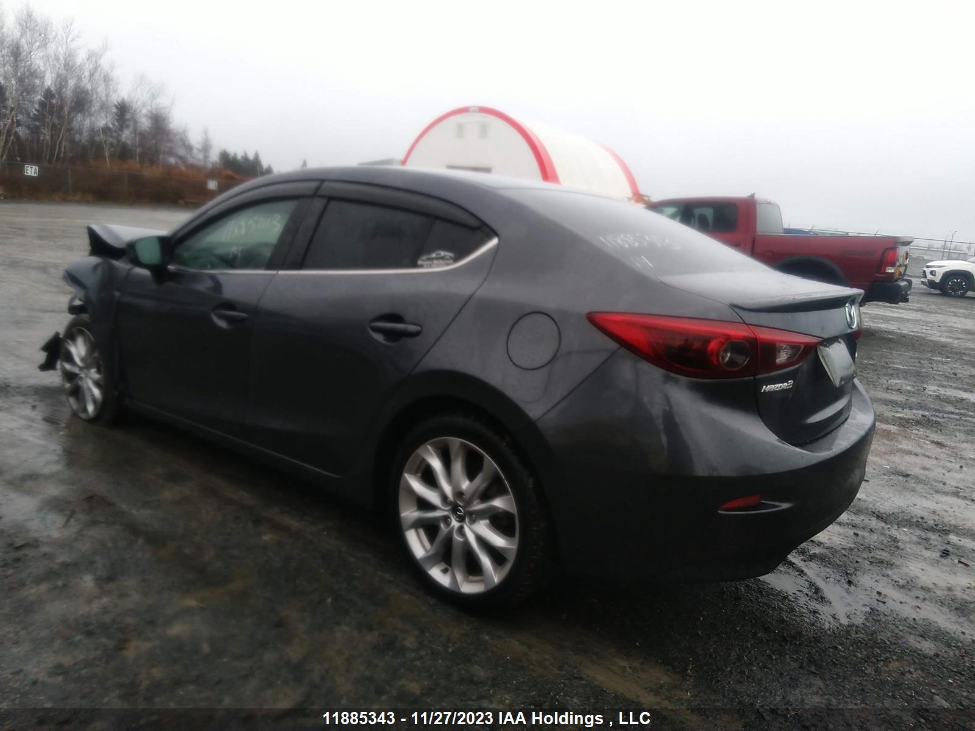 Photo 2 VIN: JM1BM1W3XE1106896 - MAZDA 3 