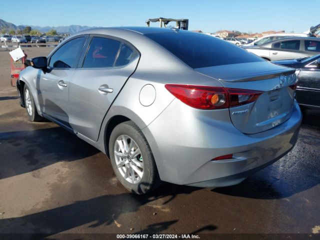 Photo 2 VIN: JM1BM1W71E1181117 - MAZDA MAZDA3 