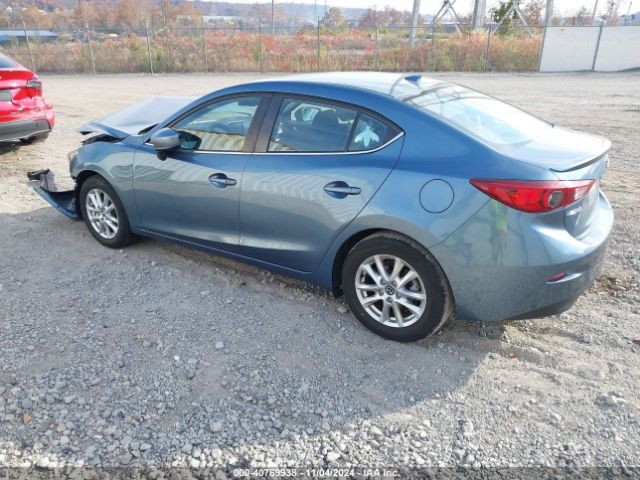 Photo 2 VIN: JM1BM1W72G1336597 - MAZDA MAZDA3 