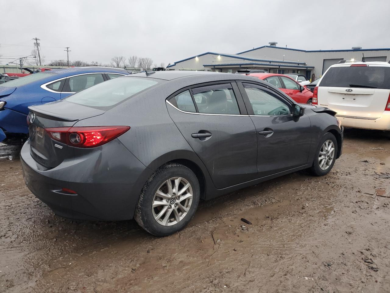 Photo 2 VIN: JM1BM1W73E1211850 - MAZDA 3 