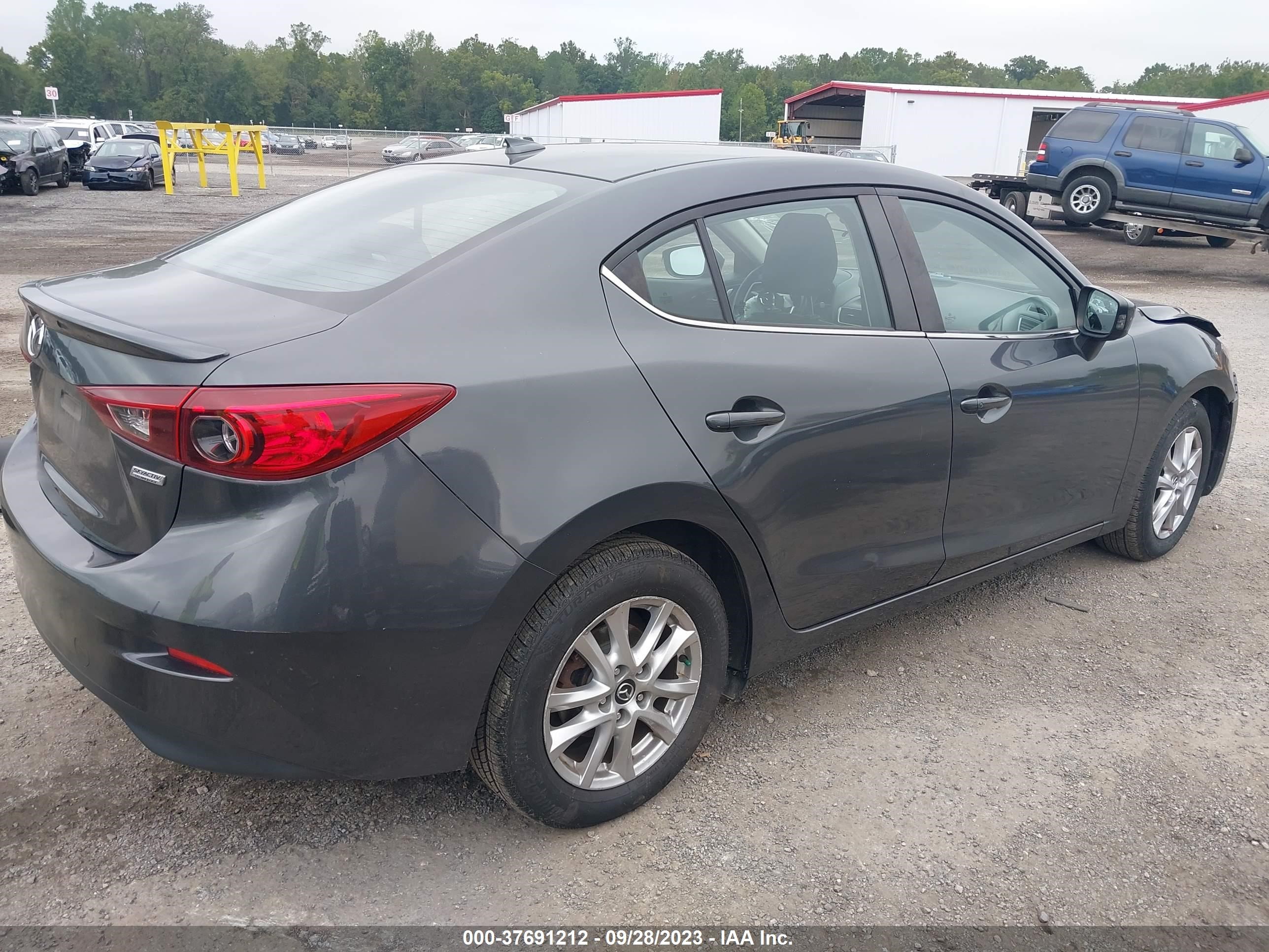 Photo 3 VIN: JM1BM1W77F1224294 - MAZDA 3 