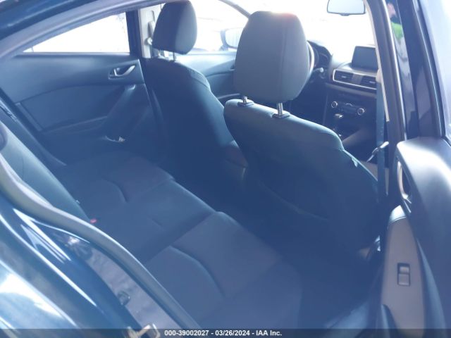 Photo 7 VIN: JM1BM1W78G1327001 - MAZDA MAZDA3 