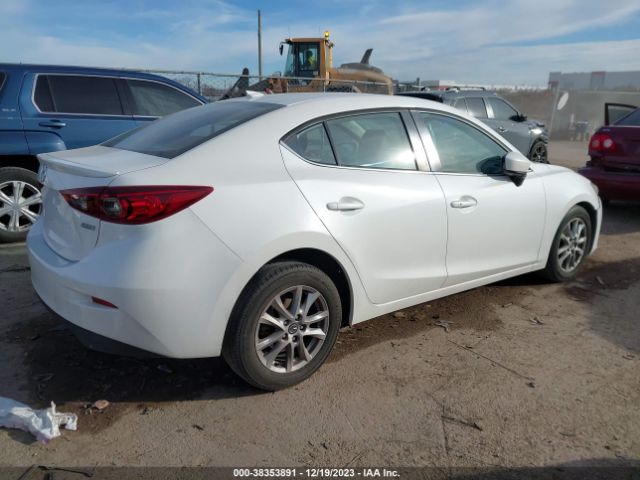 Photo 3 VIN: JM1BM1X73G1345890 - MAZDA MAZDA3 