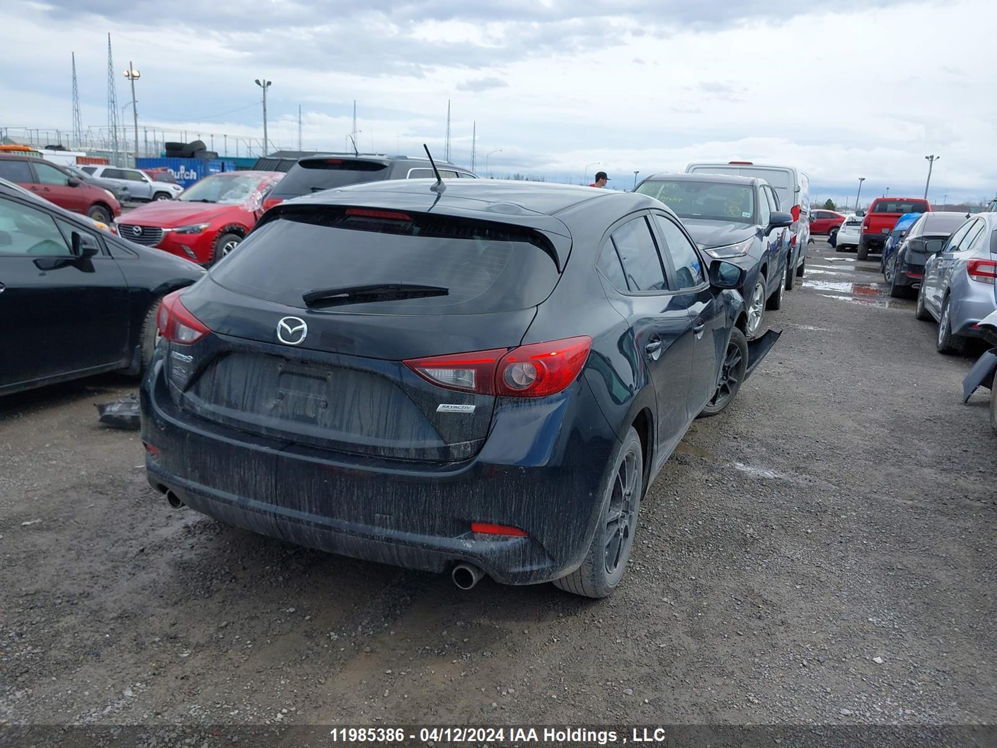 Photo 3 VIN: JM1BN1K72J1164498 - MAZDA 3 