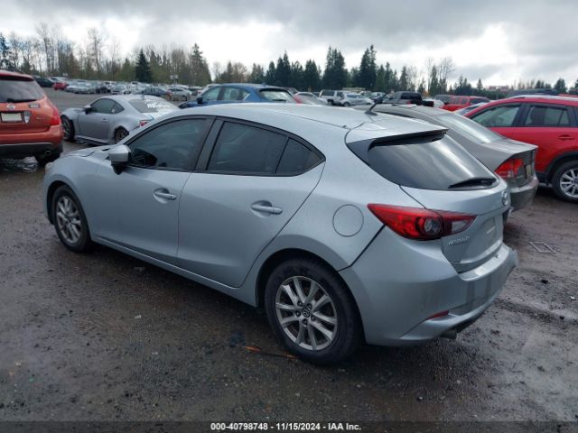 Photo 2 VIN: JM1BN1K78H1122380 - MAZDA MAZDA3 