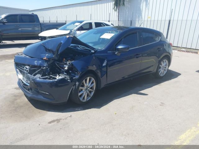 Photo 1 VIN: JM1BN1L3XH1135613 - MAZDA 3 