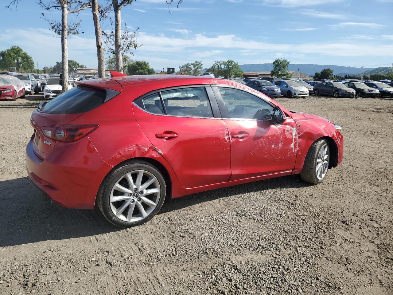 Photo 2 VIN: JM1BN1M32H1118738 - MAZDA 3 