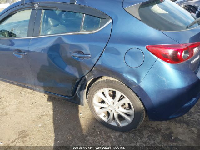 Photo 5 VIN: JM1BN1M34J1155022 - MAZDA MAZDA3 