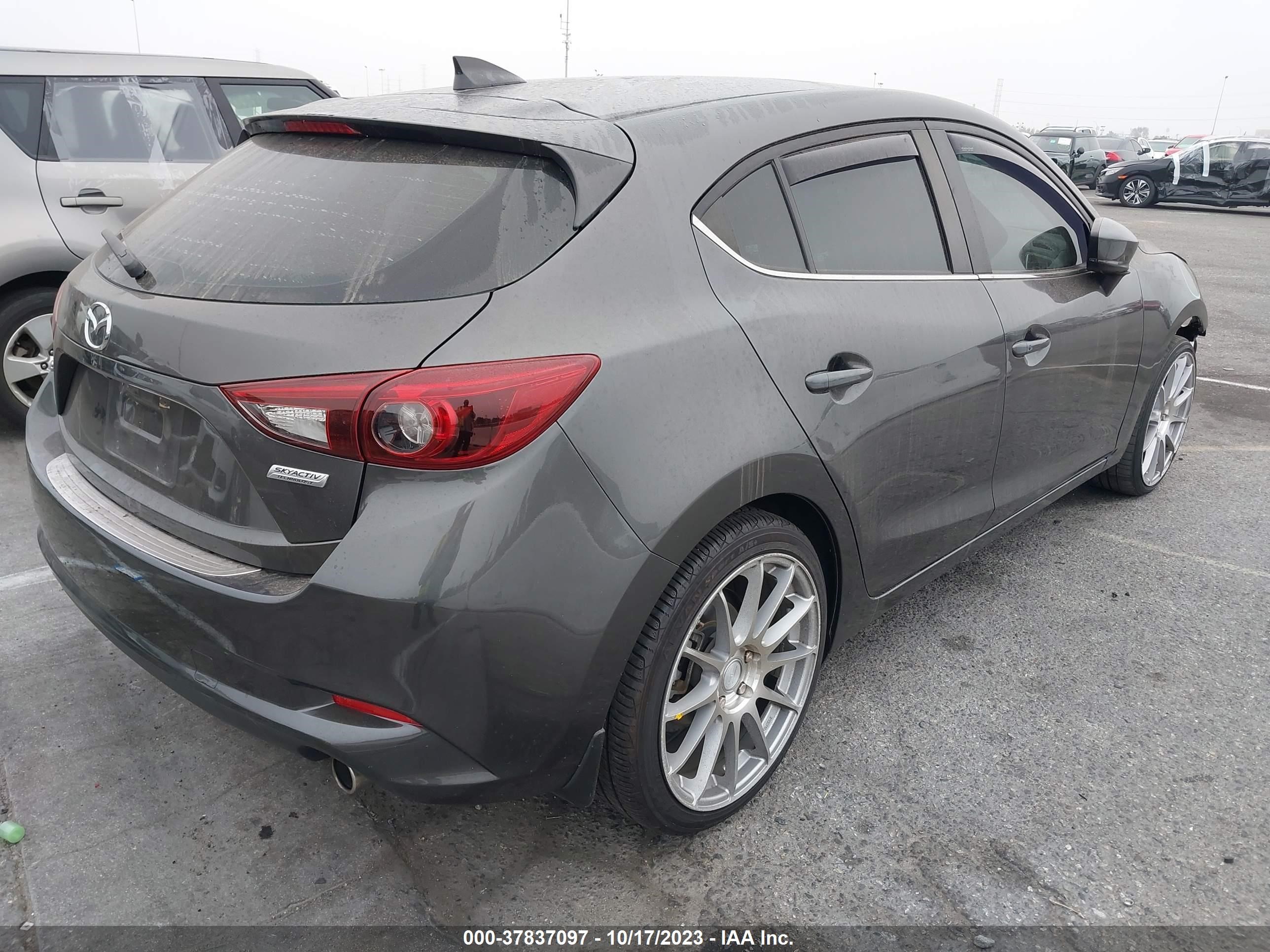 Photo 3 VIN: JM1BN1M37H1133770 - MAZDA 3 