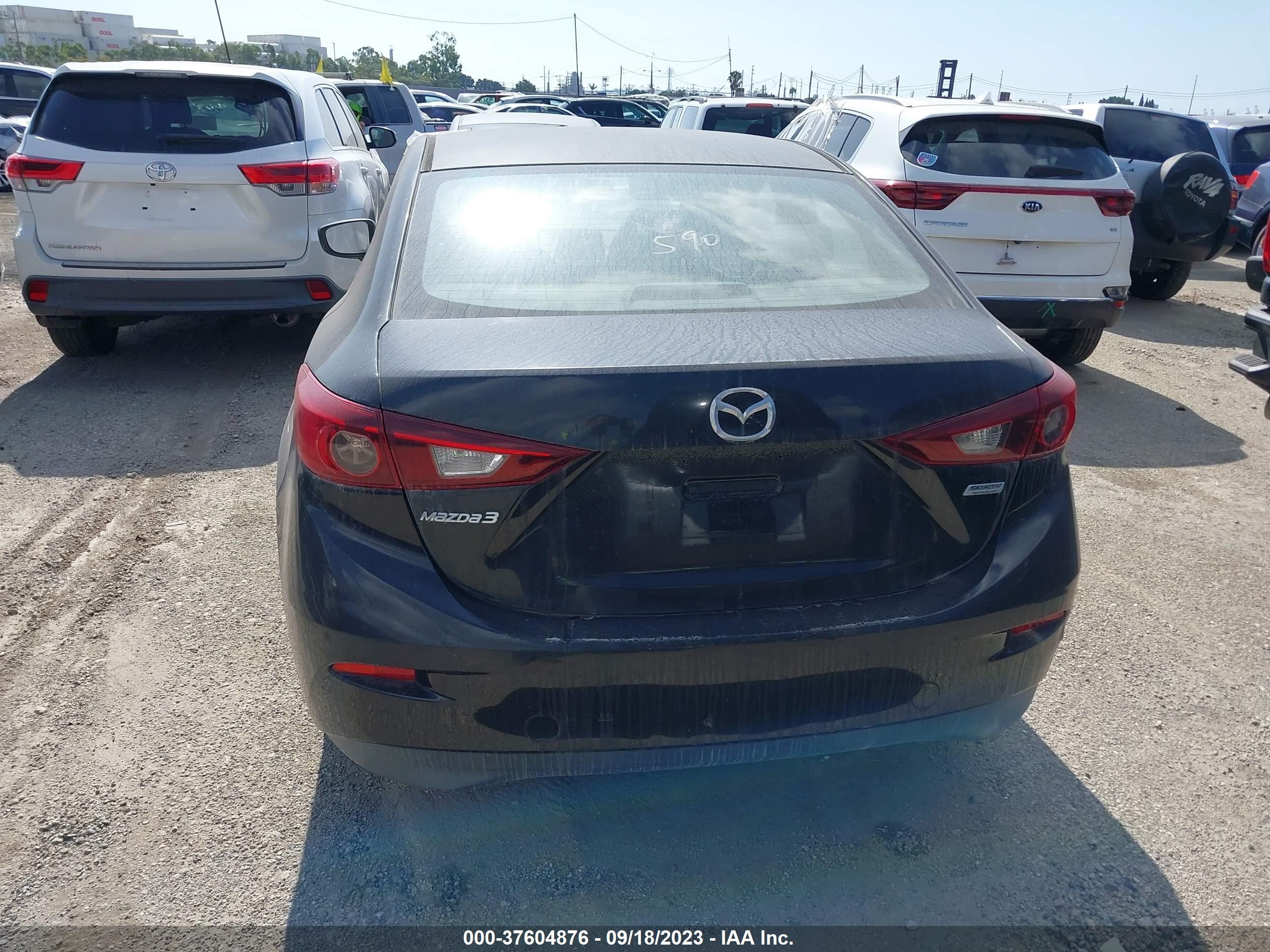 Photo 14 VIN: JM1BN1U75H1143393 - MAZDA 3 