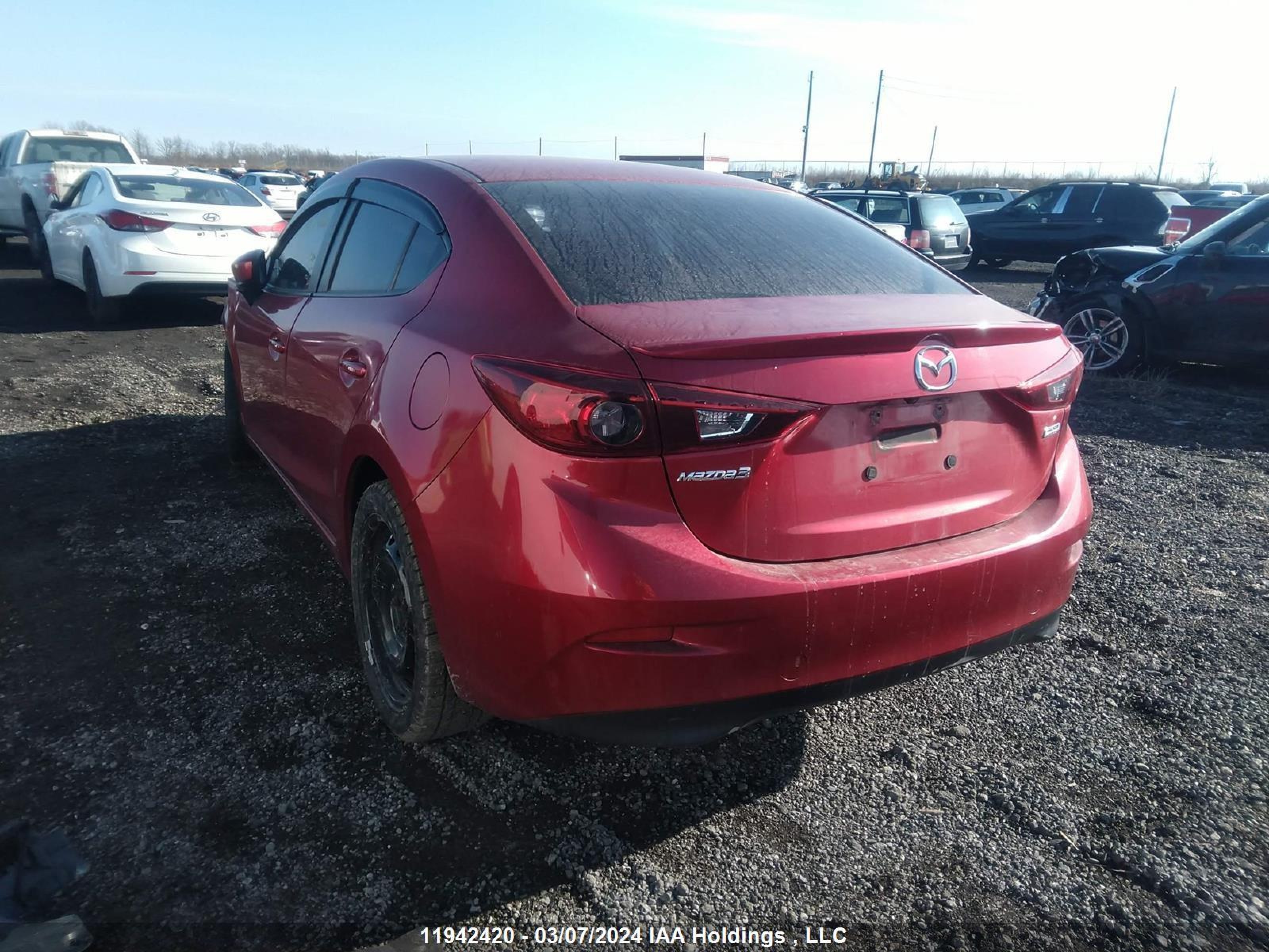 Photo 2 VIN: JM1BN1U75J1161852 - MAZDA 3 