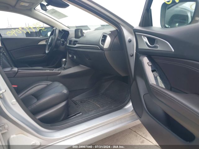 Photo 4 VIN: JM1BN1V70H1104418 - MAZDA MAZDA3 