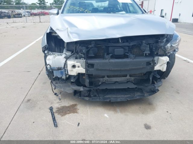 Photo 5 VIN: JM1BN1V70H1104418 - MAZDA MAZDA3 