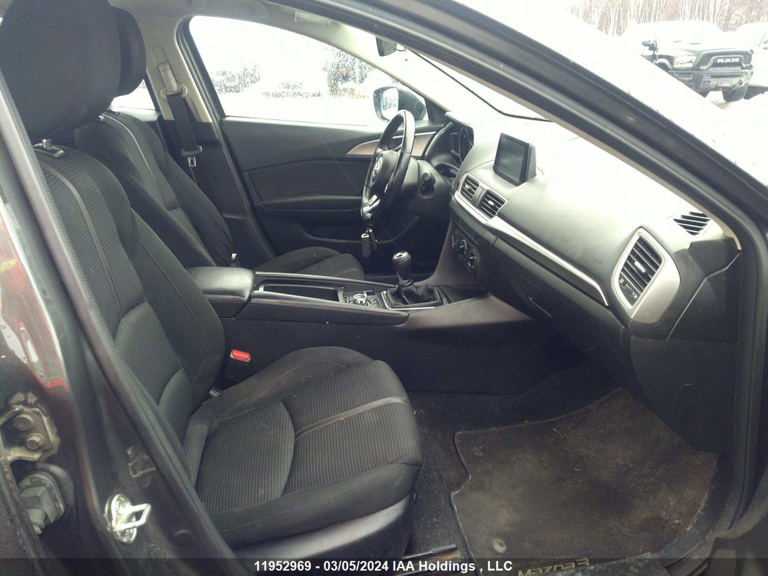 Photo 4 VIN: JM1BN1V73J1169446 - MAZDA 3 