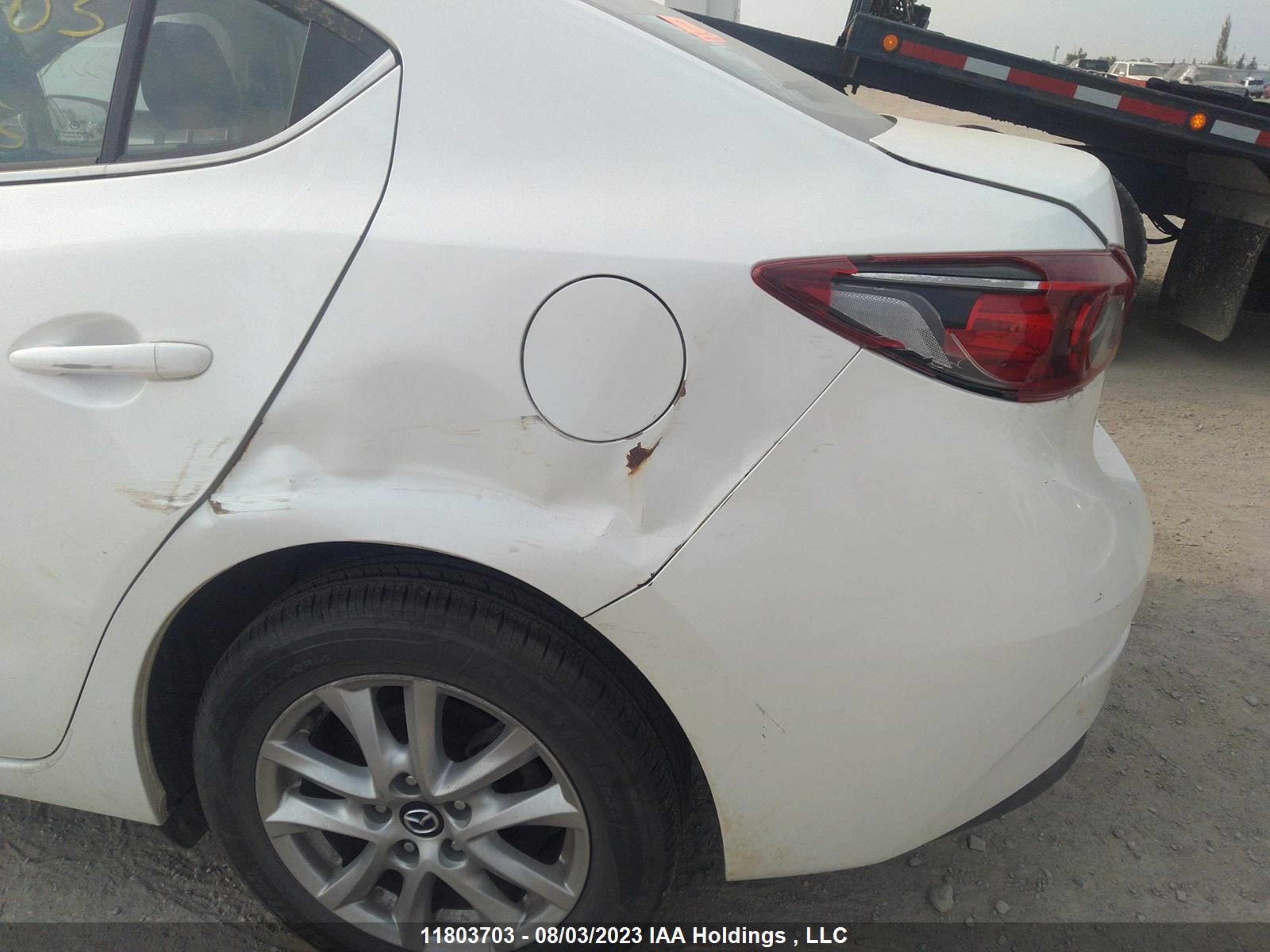 Photo 5 VIN: JM1BN1V74H1154061 - MAZDA 3 